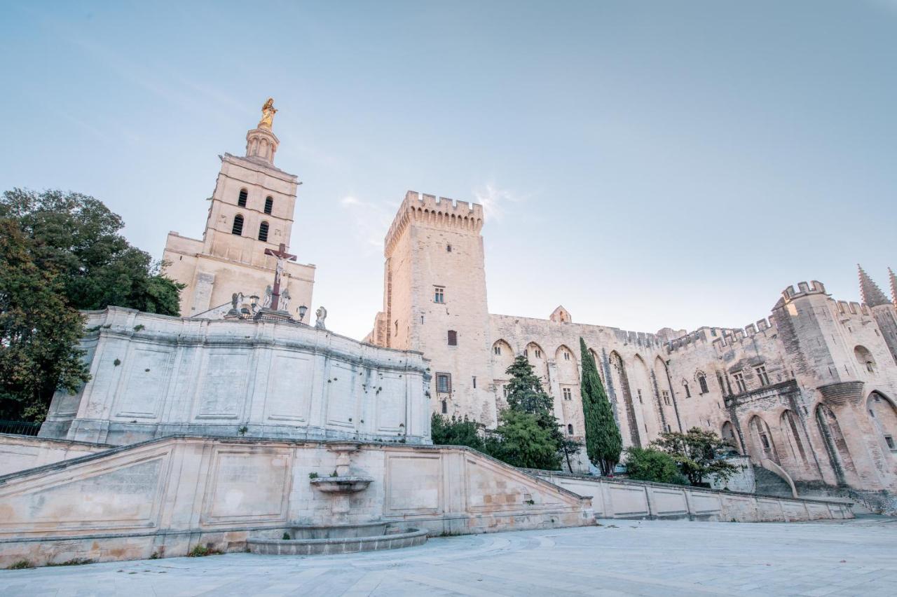 Place Du Palais Des Papes 3 Parking Climatisation 3 Salles De Bain